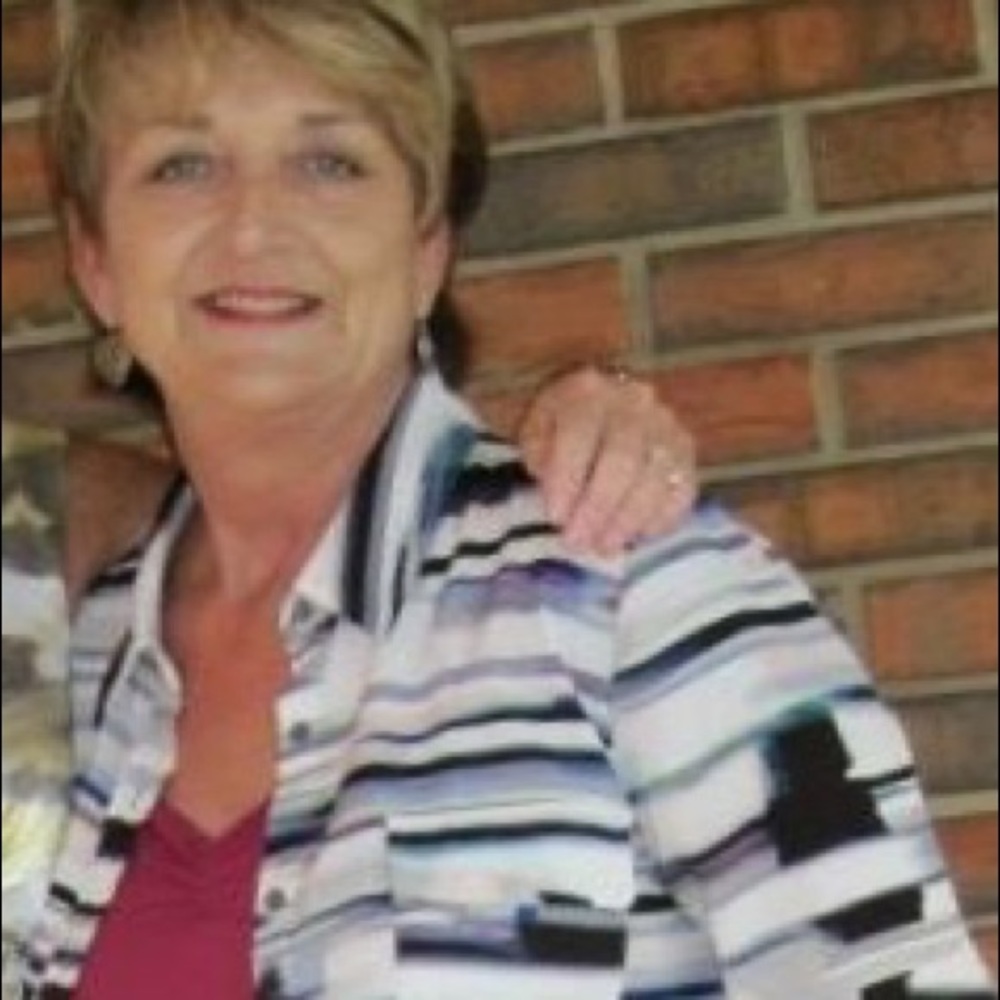 Meet your Posher, Sandra